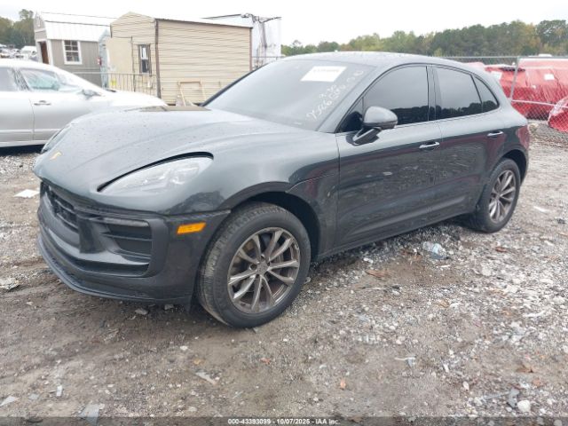 2023 PORSCHE MACAN WP1AA2A55PLB17586 Photo 1