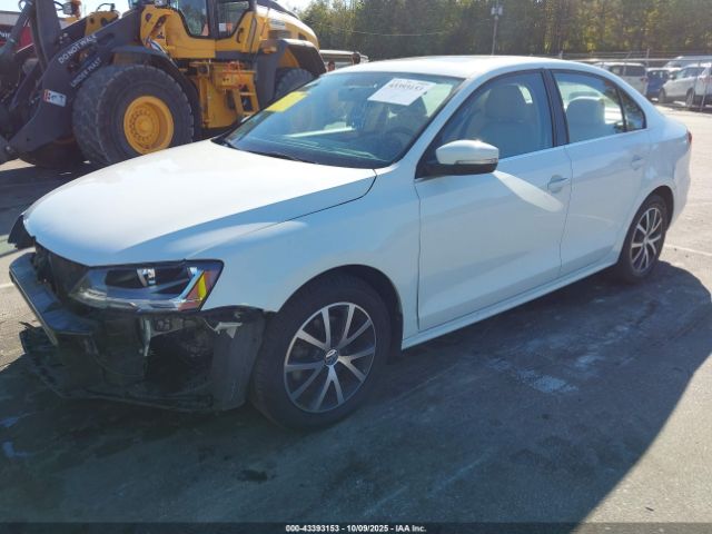 2018 VOLKSWAGEN JETTA 3VWDB7AJ3JM257922 Photo 1