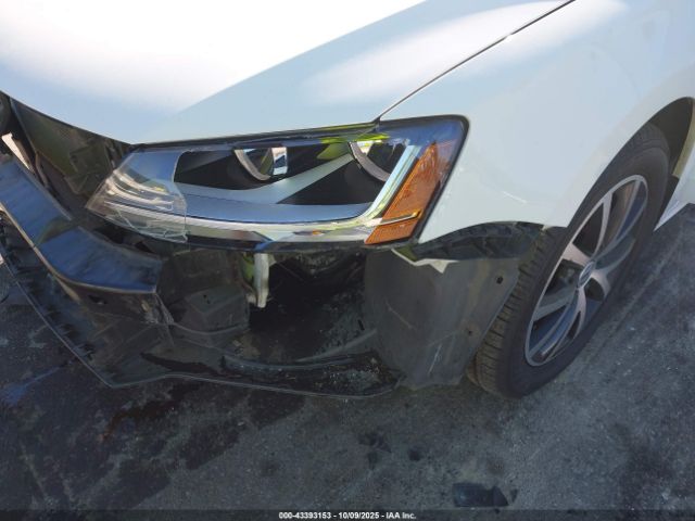 2018 VOLKSWAGEN JETTA 3VWDB7AJ3JM257922 Photo 5