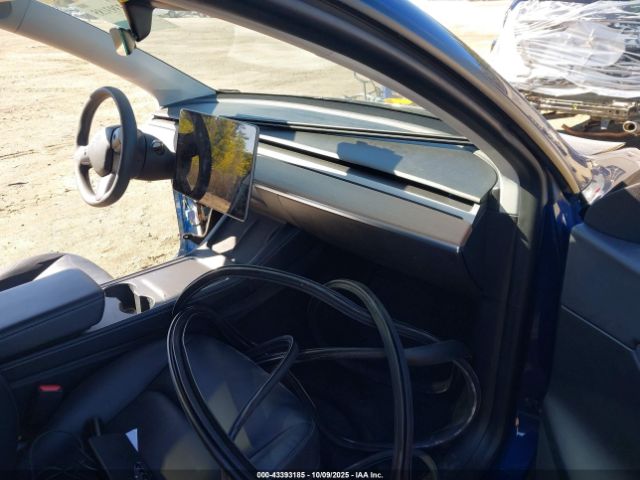 2022 TESLA MODEL Y 7SAYGDEEXNF307424 Photo 4