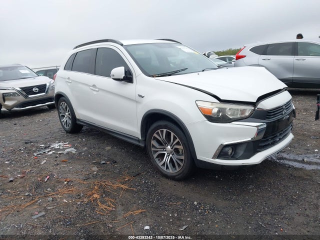 2017 MITSUBISHI OUTLANDER SPORT JA4AP4AW4HZ022823 Photo 0