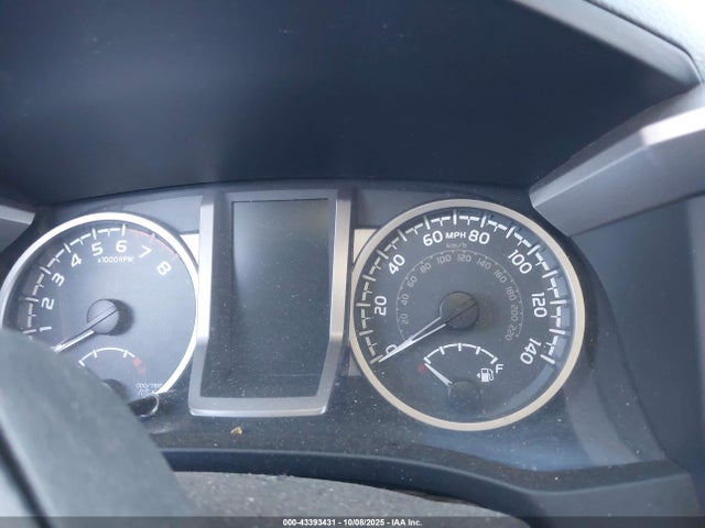 3TMCZ5AN9JM141027 Toyota Tacoma Sr5 V6