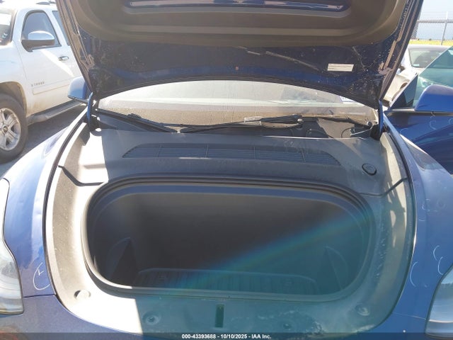 2024 TESLA MODEL Y 7SAYGDEDXRA309703 Photo 9