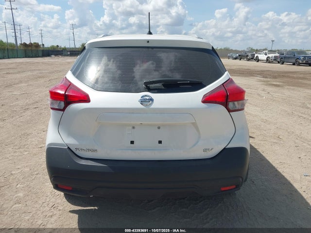 3N1CP5CU2JL500155 Nissan KICKS SV