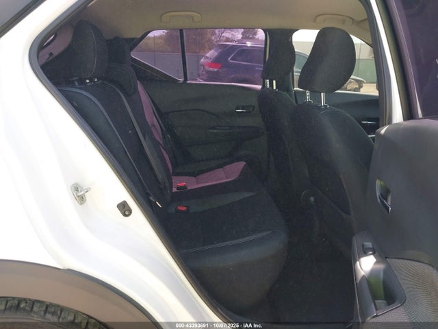 3N1CP5CU2JL500155 Nissan KICKS SV