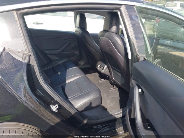 2019 TESLA MODEL 3 5YJ3E1EA5KF296465 Photo 7