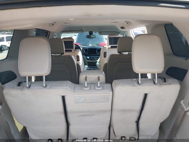 2C4RC1EG5JR247886 Chrysler Pacifica