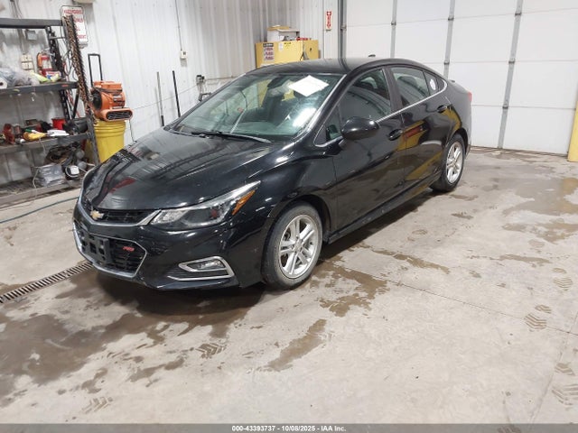 Chevrolet Cruze Lt Auto 2017 1G1BE5SM8H7261251 Image 2