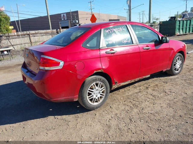 2010 FORD FOCUS 1FAHP3FN5AW296009 Photo 3