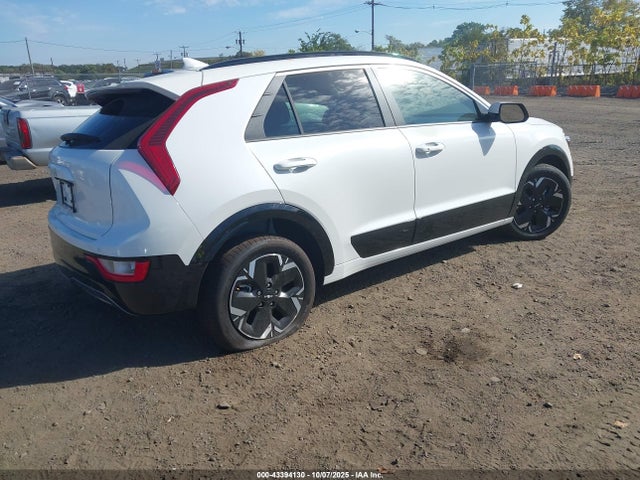KIA Niro Ev Wind 2025 KNDCR3L13S5135830 Image 4