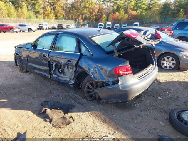 2011 AUDI A4 WAUFFAFLXBN029430 Photo 2