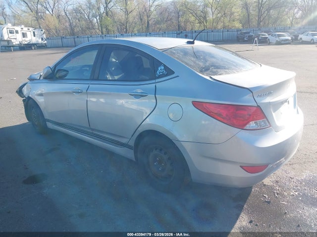 KMHCT4AE0GU105951 Hyundai ACCENT SE