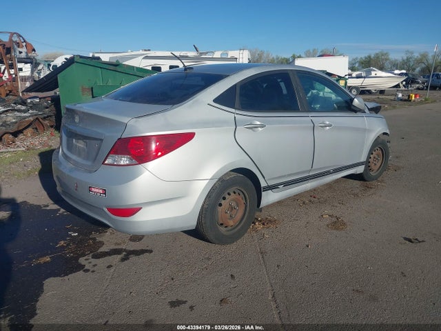KMHCT4AE0GU105951 Hyundai ACCENT SE
