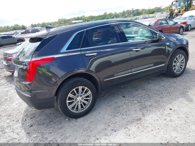 2018 CADILLAC XT5 1GYKNCRS9JZ233723 Photo 3