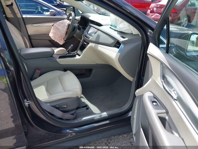 2018 CADILLAC XT5 1GYKNCRS9JZ233723 Photo 4