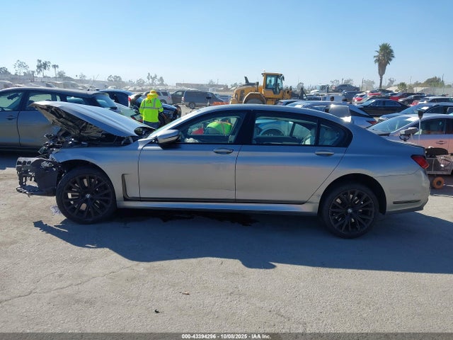 2021 Bmw 740i მანქანა იყიდება აუქციონზე, vin: WBA7T2C0XMCF05139, აუქციონის ნომერი: 43394296