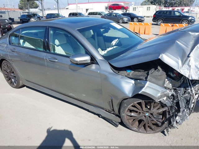 2021 Bmw 740i მანქანა იყიდება აუქციონზე, vin: WBA7T2C0XMCF05139, აუქციონის ნომერი: 43394296