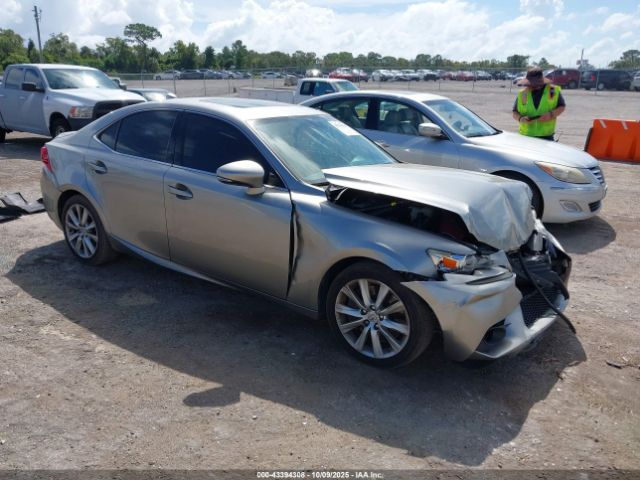 2016 LEXUS IS 200T JTHBA1D21G5001550