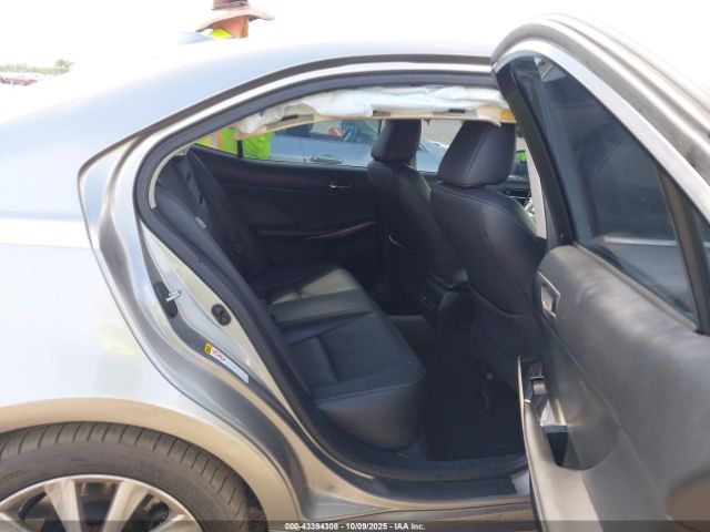 2016 LEXUS IS 200T JTHBA1D21G5001550 Photo 7