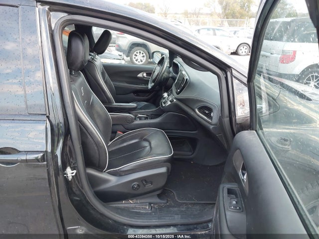 2021 CHRYSLER PACIFICA HYBRID 2C4RC1S74MR553678 Photo 4