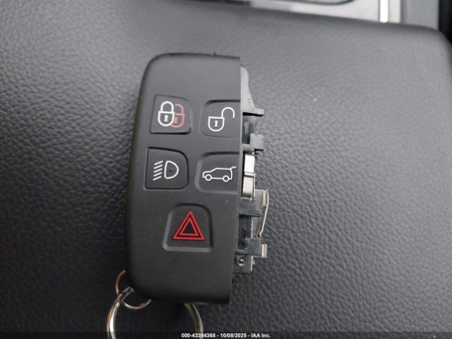 2019 JAGUAR F-PACE SADCJ2FX4KA612942 Photo 10