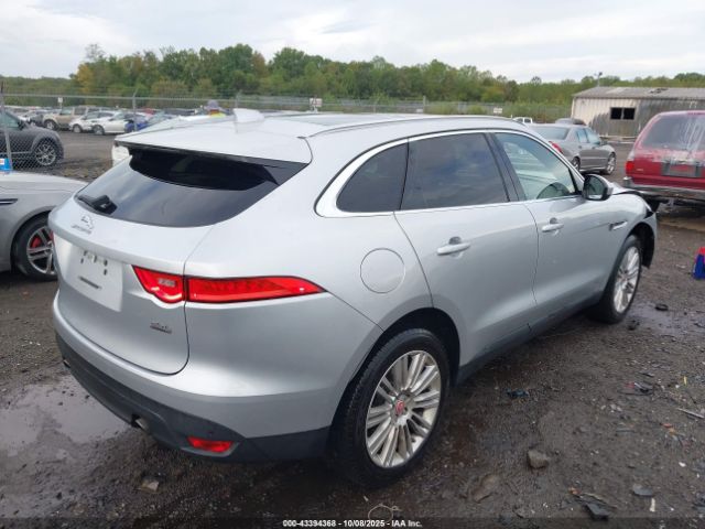 2019 JAGUAR F-PACE SADCJ2FX4KA612942 Photo 3