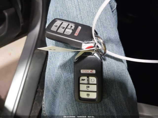 2022 HONDA CR-V 7FARW2H81NE035896 Photo 10