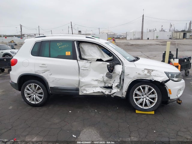 Volkswagen TIGUAN SE 2014 WVGAV3AX7EW507514 Image 12