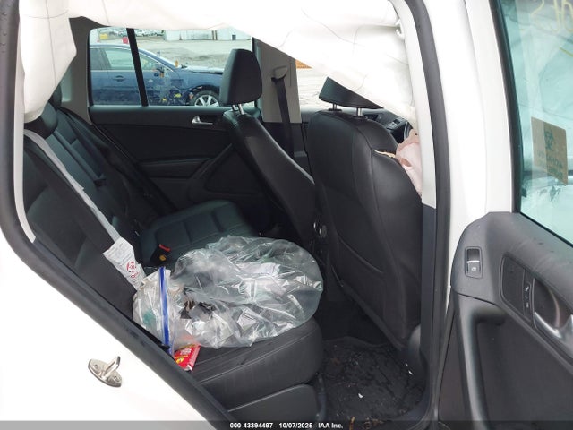 Volkswagen TIGUAN SE 2014 WVGAV3AX7EW507514 Image 8