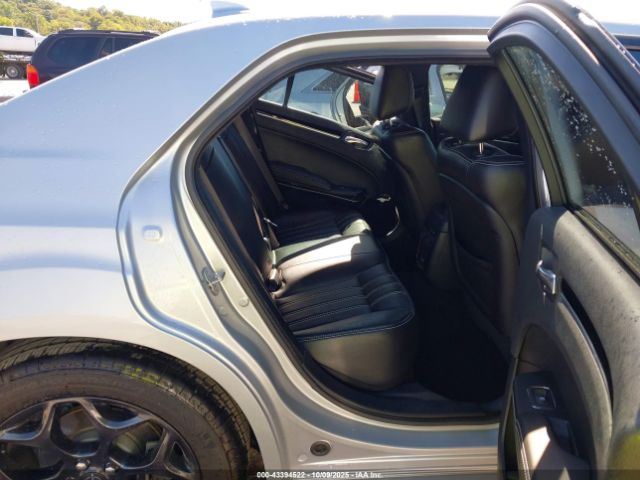 2020 CHRYSLER 300 2C3CCAGG7LH158966 Photo 7