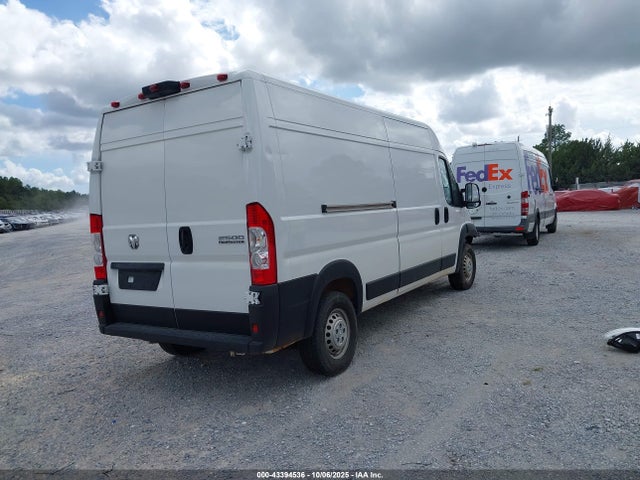 RAM Promaster 2500 2024 3C6LRVDG2RE151179 Image 4