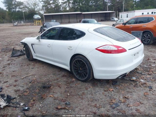 2013 PORSCHE PANAMERA WP0AA2A76DL011954 Photo 2
