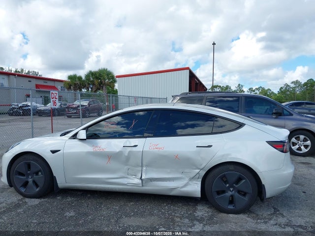 5YJ3E1EA9NF168086 Tesla Model 3 Rear-wheel Drive