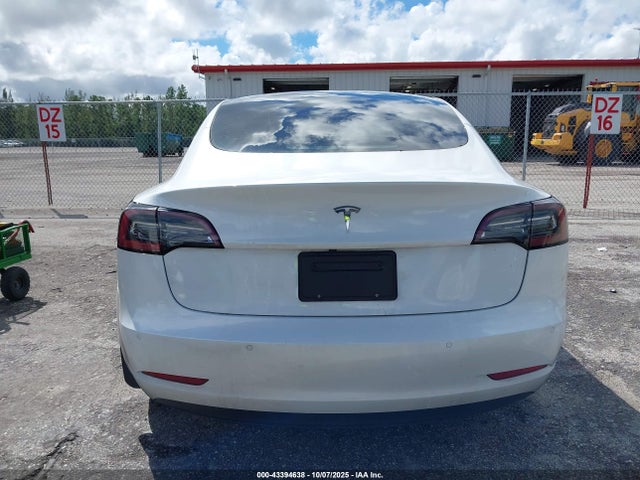 5YJ3E1EA9NF168086 Tesla Model 3 Rear-wheel Drive