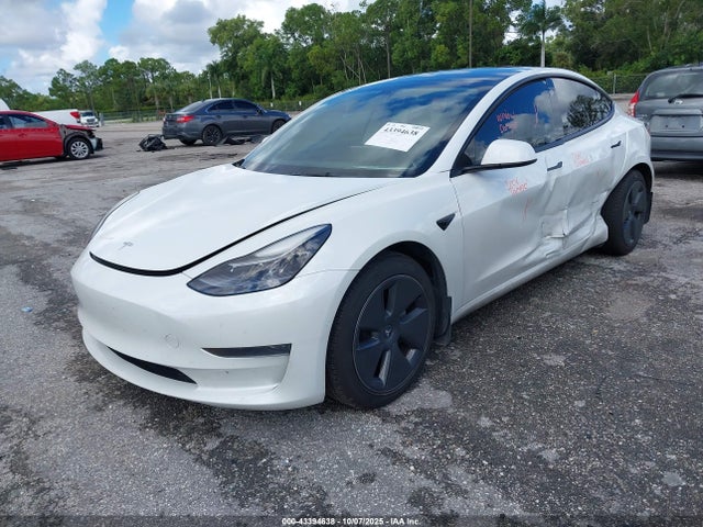 5YJ3E1EA9NF168086 Tesla Model 3 Rear-wheel Drive