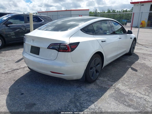 5YJ3E1EA9NF168086 Tesla Model 3 Rear-wheel Drive