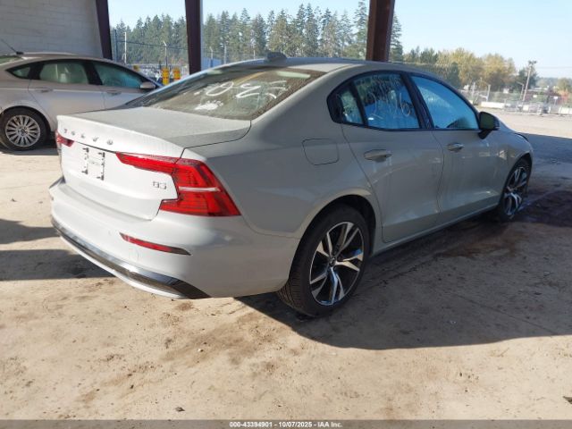 2024 VOLVO S60 7JRL12FK2RG318951 Photo 3