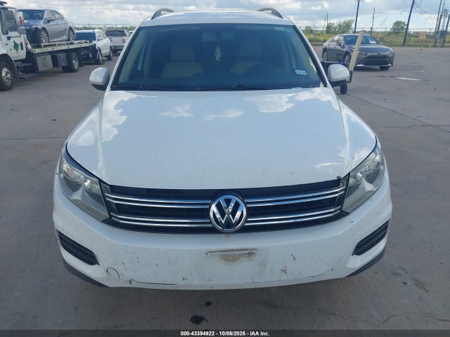 Volkswagen Tiguan 2015 WVGAV7AX8FW600258 Image 6