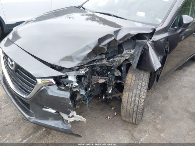 2018 MAZDA MAZDA3 3MZBN1M32JM166486 Photo 5