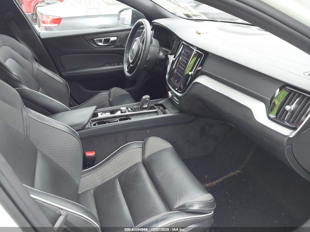 2022 VOLVO S60 7JRL12TM7NG161966 Photo 4