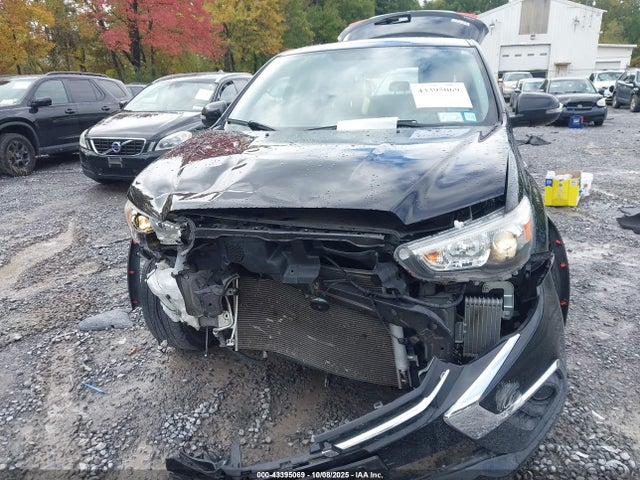 2018 MITSUBISHI OUTLANDER SPORT JA4AP3AUXJU019551 Photo 5