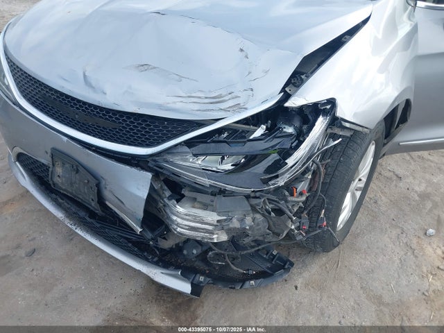 Chrysler Pacifica 2017 2C4RC1BG9HR642622 Image 6