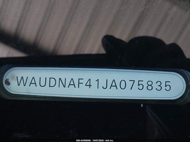 2018 AUDI A4 WAUDNAF41JA075835 Photo 8