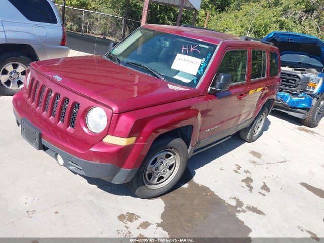 Jeep Patriot 2015 1C4NJPBB3FD241675 Image 2