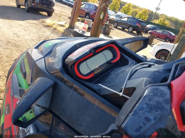 2020 SEADOO SEADOO YDV31769L920 Photo 6