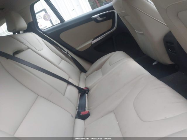 2017 VOLVO V60 YV140MEK6H1343480 Photo 7