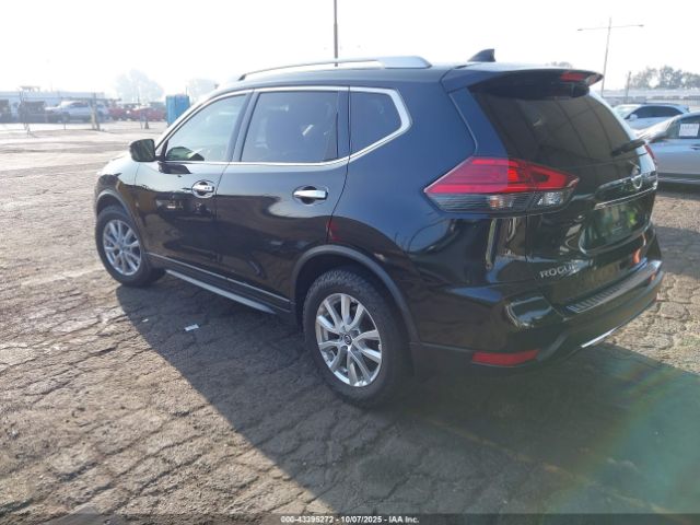 2017 NISSAN ROGUE JN8AT2MT8HW382514 Photo 2