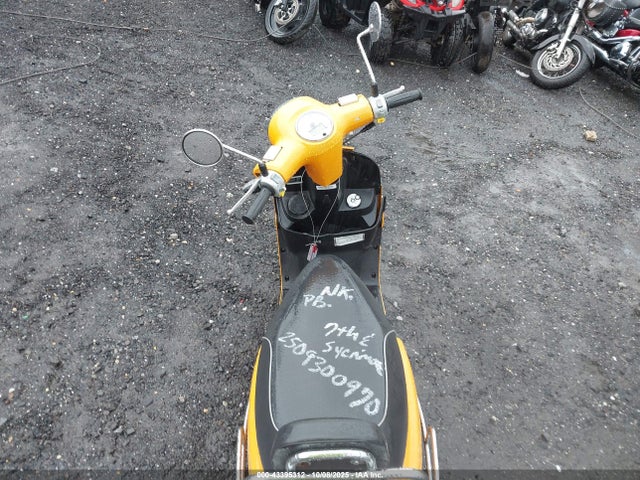 Продаж на аукціоні авто 2023 Genuine Scooter Co. Buddy Kick, vin: RFVJFJ108P1004010, номер лоту: 43395312