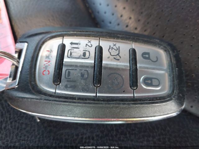 2018 CHRYSLER PACIFICA 2C4RC1BG0JR149157 Photo 10