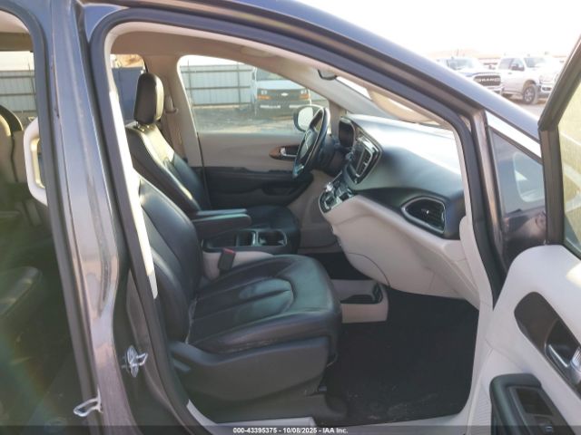 2018 CHRYSLER PACIFICA 2C4RC1BG0JR149157 Photo 4